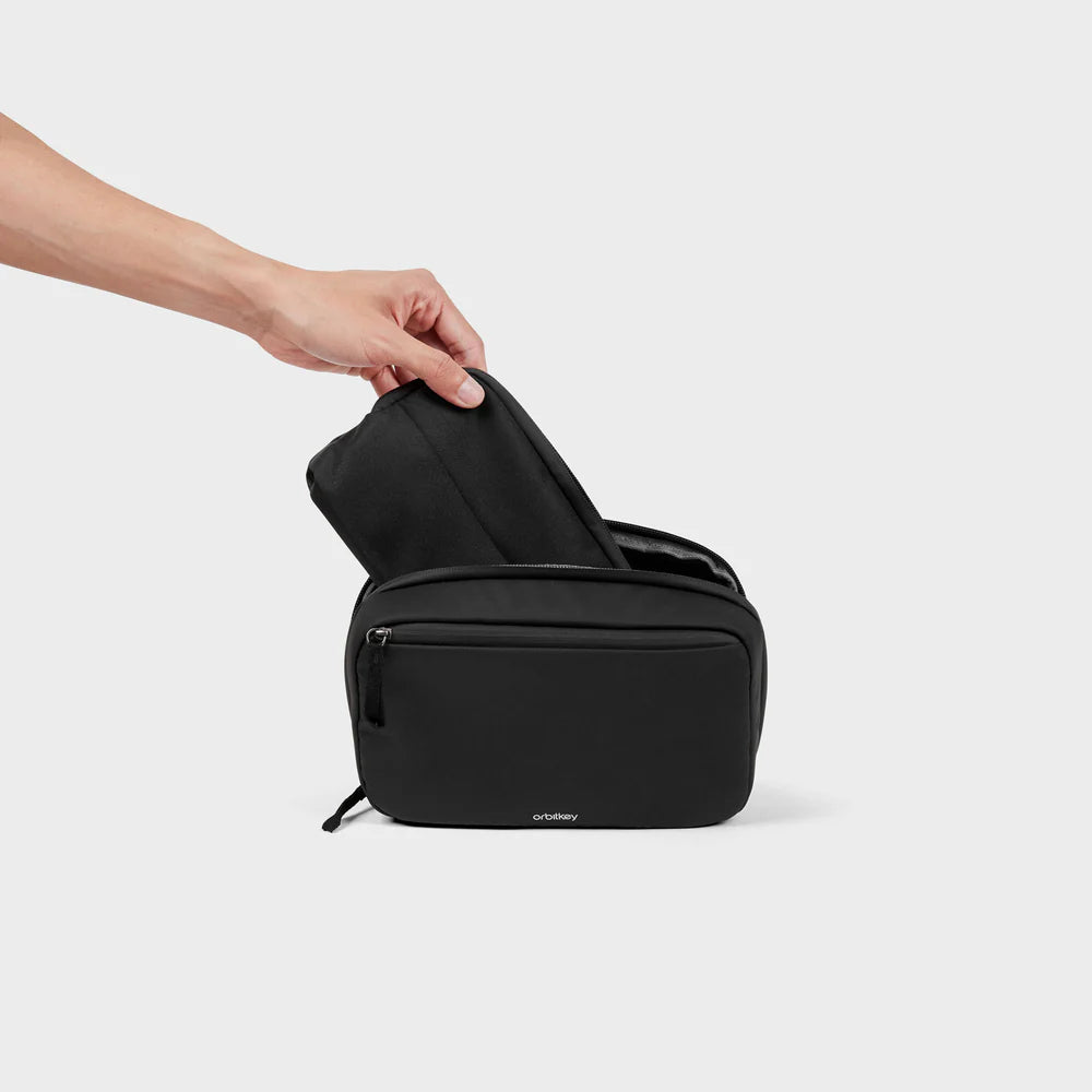 2-in-1 Tech Pouch Black