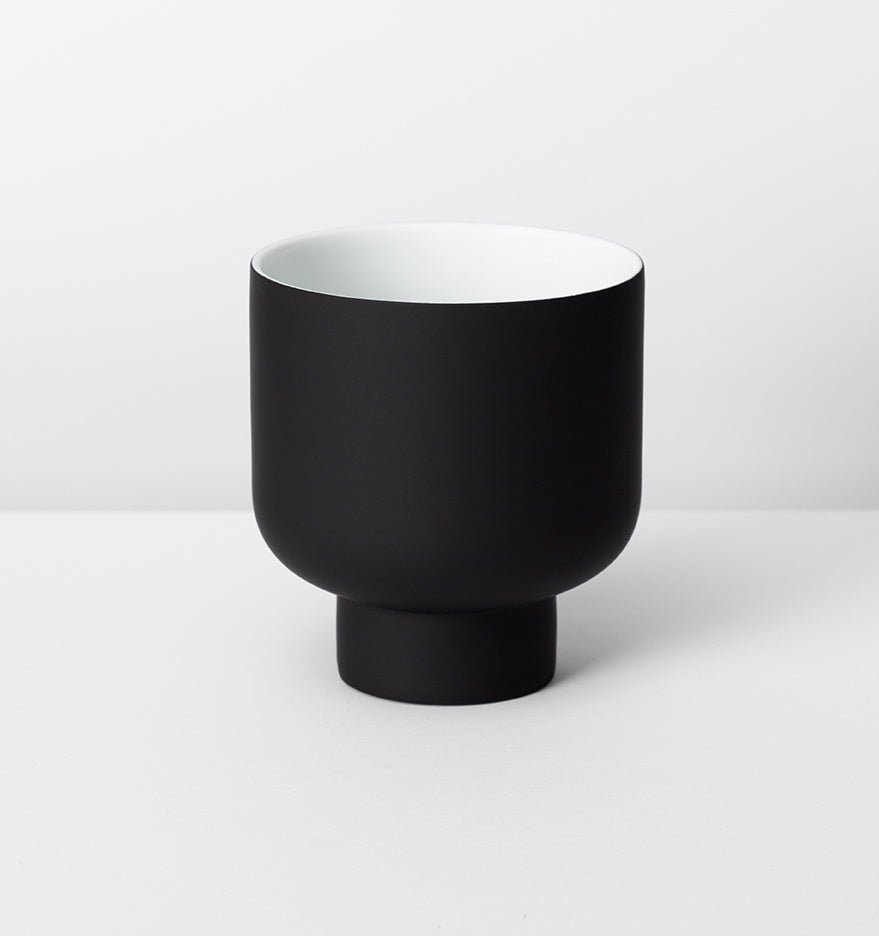 Fergus Planter Black-Warranbrooke