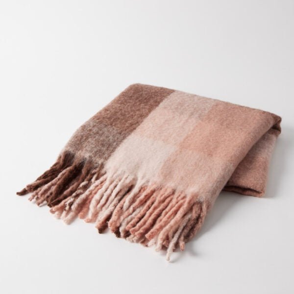 Rossi Throw Pink - Pilbeam Living