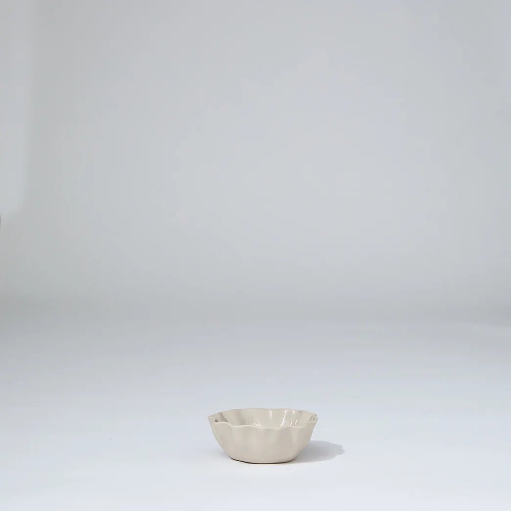 Ruffle Bowl Chalk White-Marmoset Found