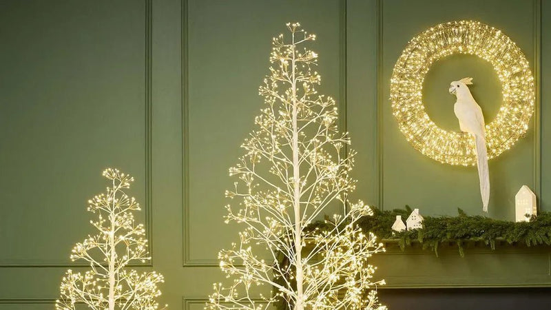 Stellar Light Up Wreath 70cm - Home Basics & Design