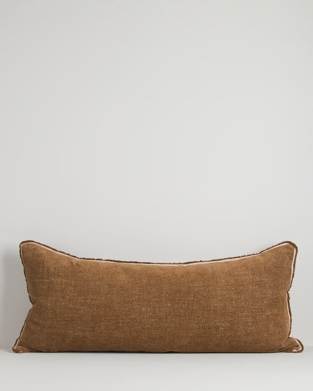 Sutton Cushion Praline-Furtex