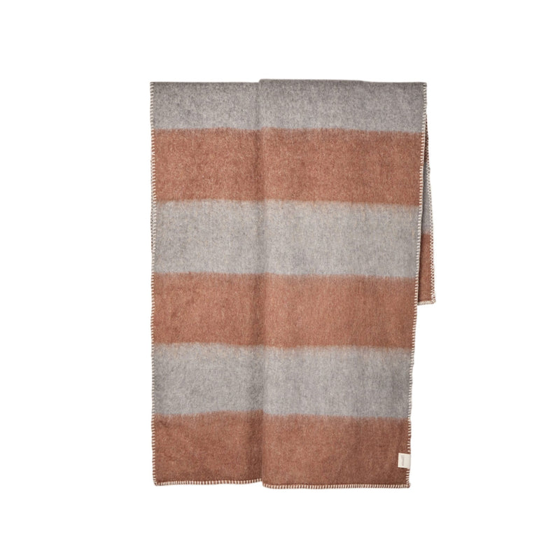 Velora Stitch Throw Brown - IsAlbi