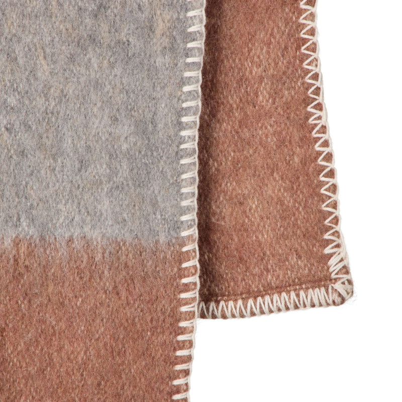 Velora Stitch Throw Brown - IsAlbi